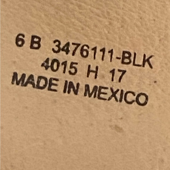 Frye Molly black leather side zip riding boot. One inch heel. - Picture 11 of 15